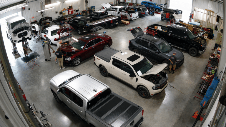 A Local Auto Body Shop Clay Center Drivers Can Trust